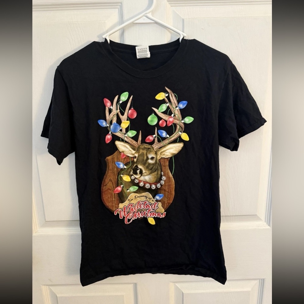 Fruit Of The Loom Womens Christmas Whitetail Deer Short Sleeve Black T Shirt S